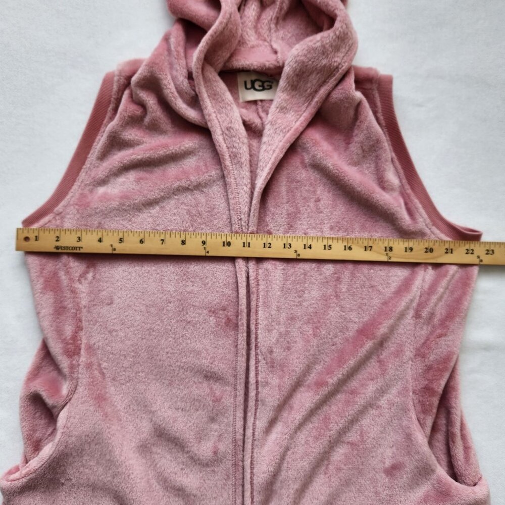 UGG Hooded Dusty Pink Plush Sleeveless Vest Hoodie Soft Comfy Cozy Pastel Cute - Picture 8 of 9